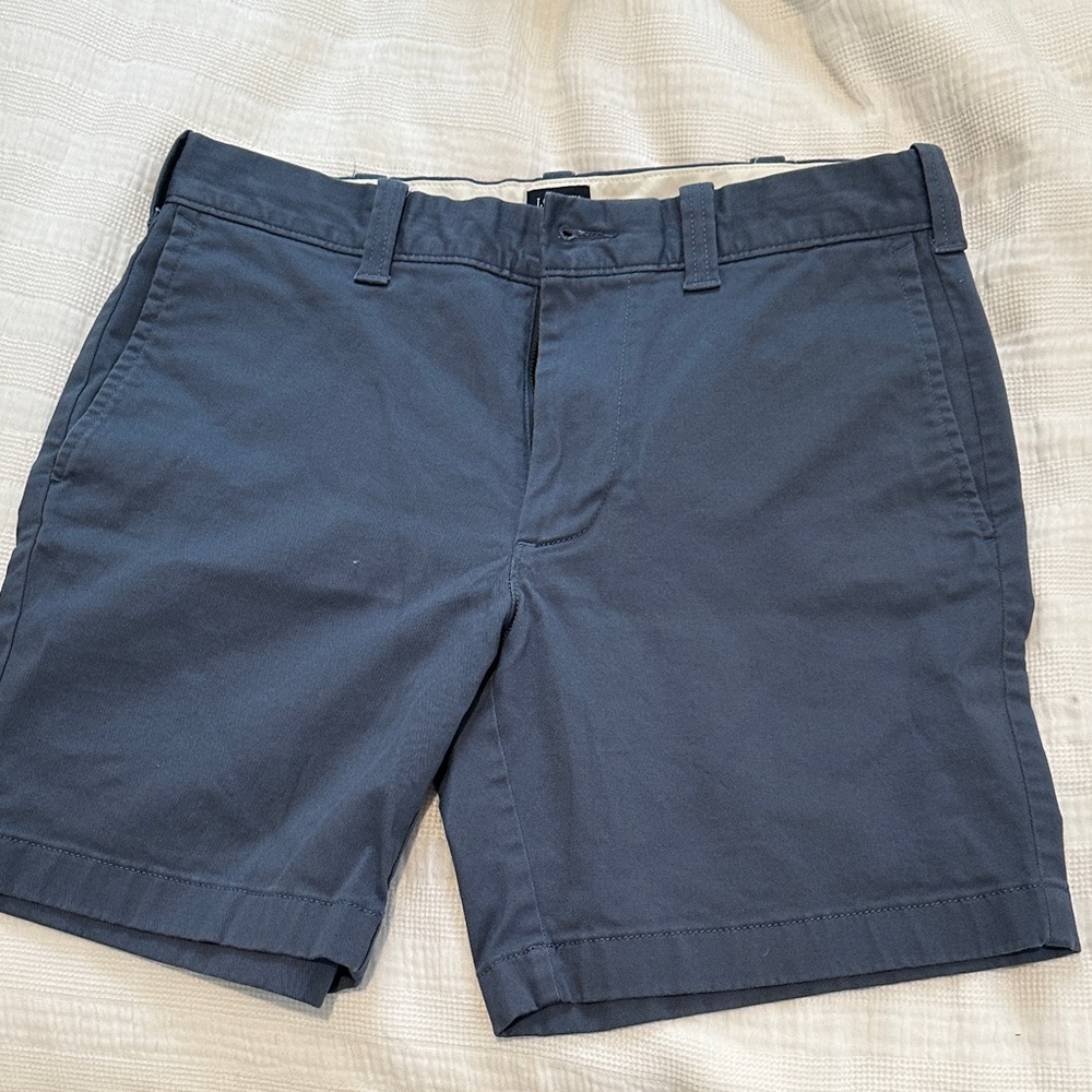 JCrew Men’s Chino Short